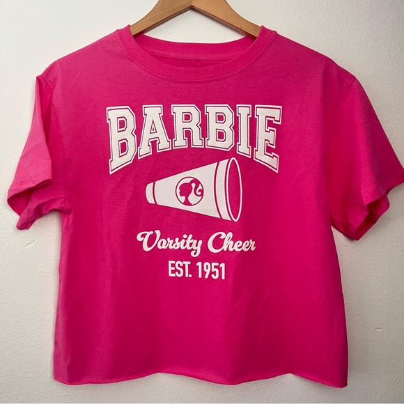 Barbie Tops - Barbie Varsity Cheer graphic tshirt 100% cotton M
